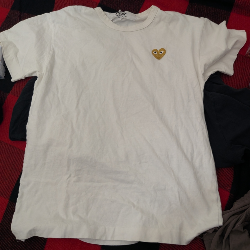 Comme Des Garcons T-Shirt with Gold Heart Patch Large